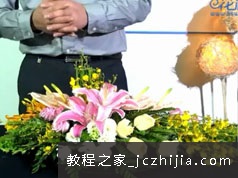 [花艺布置实操]领导演讲台卓鲜花布置花艺插花视频课程(6讲 含效果图)